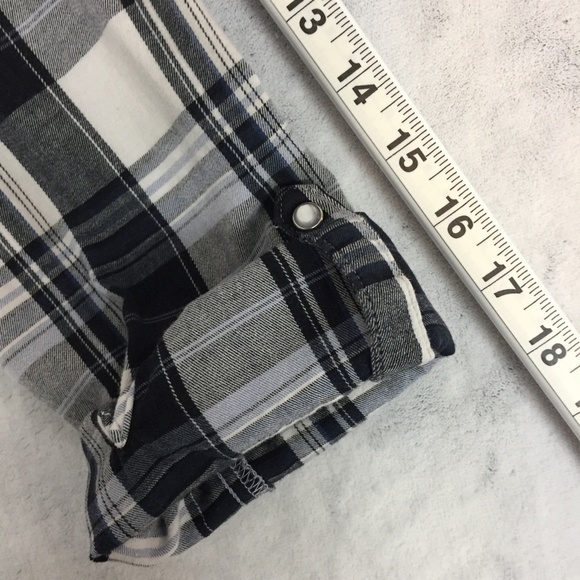Reitmans Pearl Snap Shirt Womens Med Black Plaid Fitted Western Roll Tab Sleeves - Picture 13 of 14